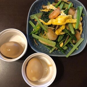 小松菜とむき海老の卵炒め